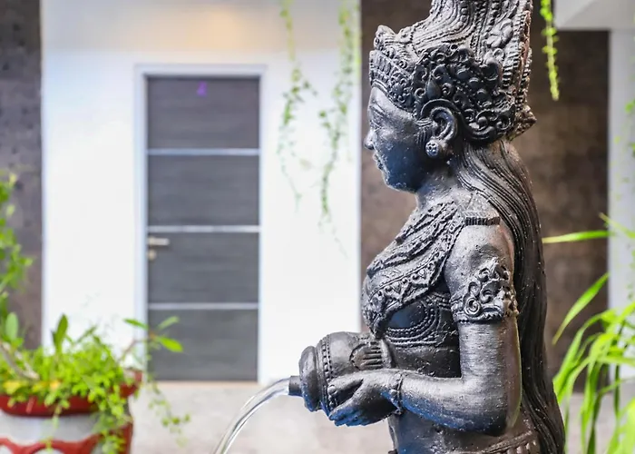 White Blue House 2 - Pvt Room, Shared Pool&kitchen Gasthof Ubud