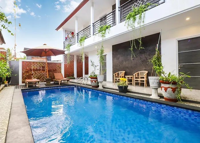 White Blue House 2 - Pvt Room, Shared Pool&kitchen Gasthof