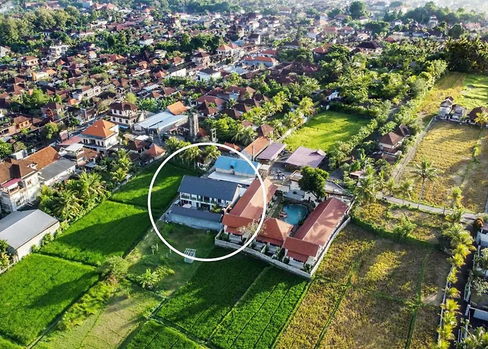 White Blue House 2 - Pvt Room, Shared Pool&kitchen Gasthof Ubud